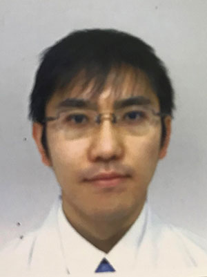 安達 将隆