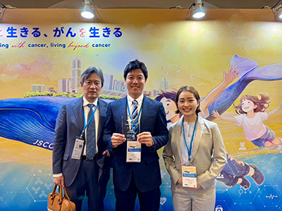 研究責任者の石志紘一般医師、共同演者の勝又佳織医師と